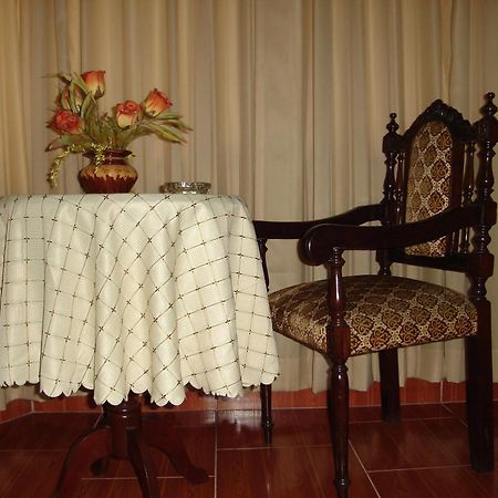 Hotel Suite Plaza Trujillo Exterior foto