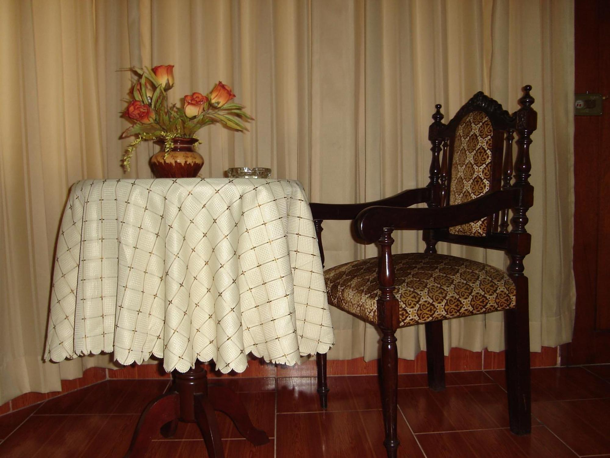 Hotel Suite Plaza Trujillo Exterior foto